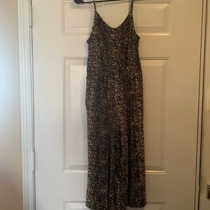 Ladies Derek Heart cheetah jumper